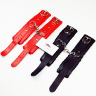 Мягкие наручнике на цепочке, эко-кожа photo 2